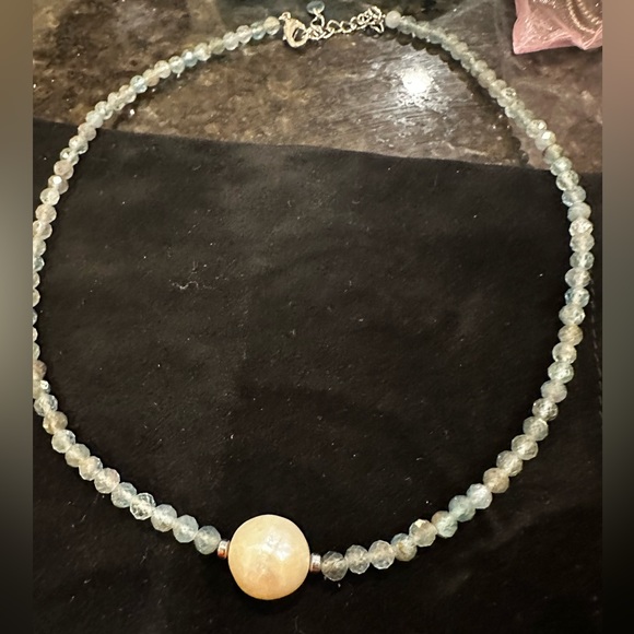 NEW Large Freshwater Pearl and Crystal necklace with 925 sterling silver closure - Picture 10 of 10